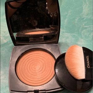 Chanel Illuminating Powder * Sand